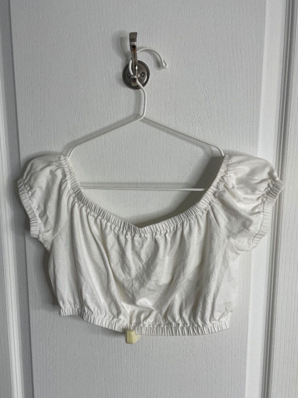Aritzia Wilfred Off-Shoulder White Crop Top - Size Small